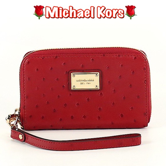 Michael Kors Handbags - 🌹NWOT Red Leather Michael Kors Wristlet🌹